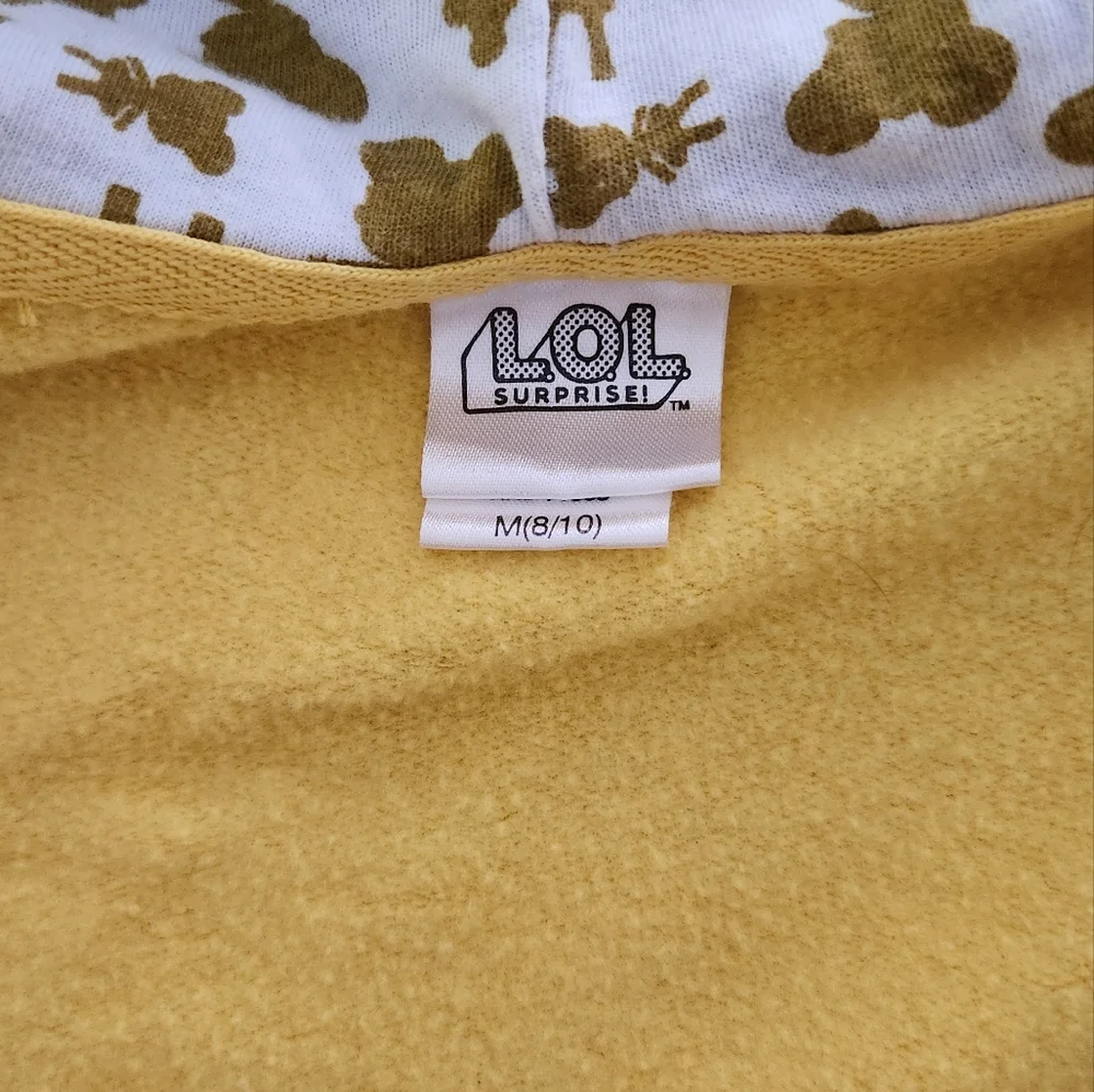 🎈2/$15 L.O.L. Doll zip up hoodie (Girls Medium)